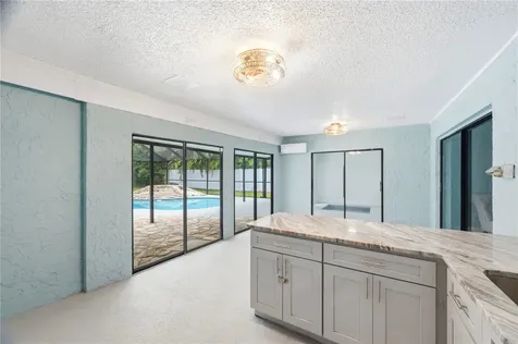 14207 Ashburn Place Tampa FL 33624