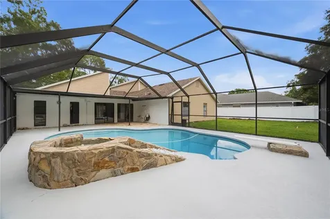 14207 Ashburn Place Tampa FL 33624