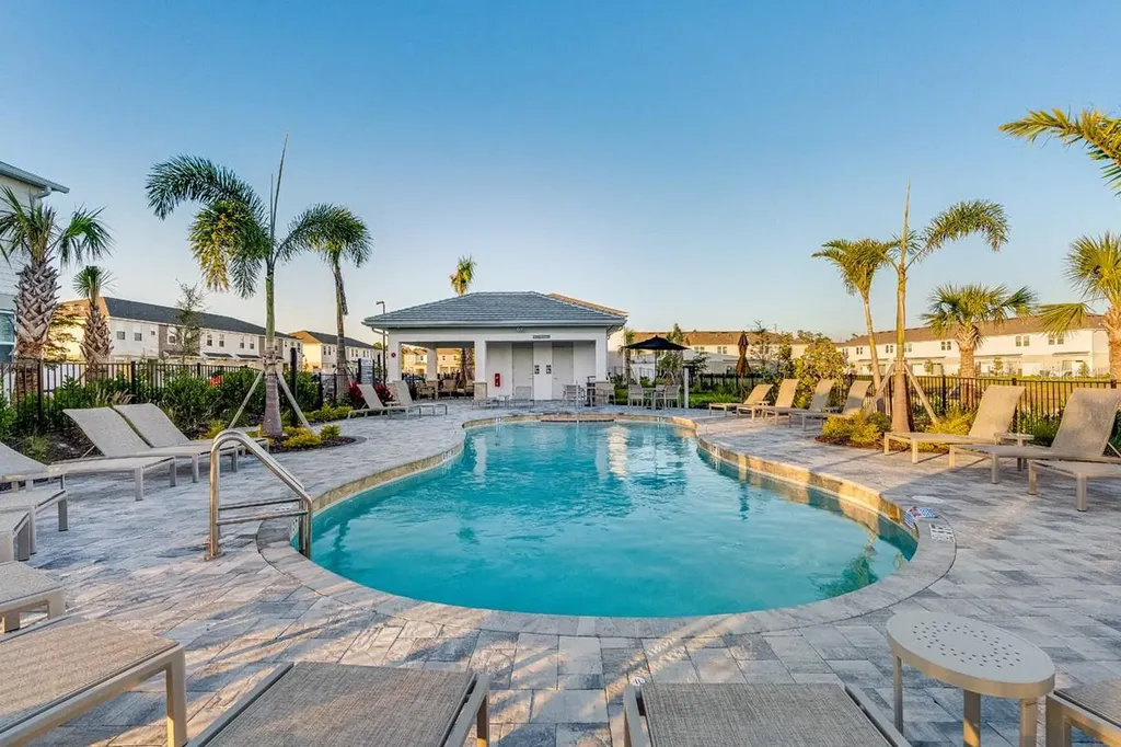 10798 Eclipse Street Sarasota FL 34241