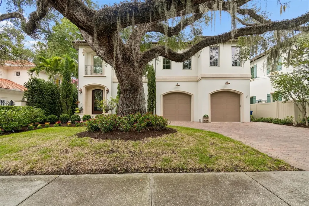 4535 W Swann Avenue Tampa FL 33609