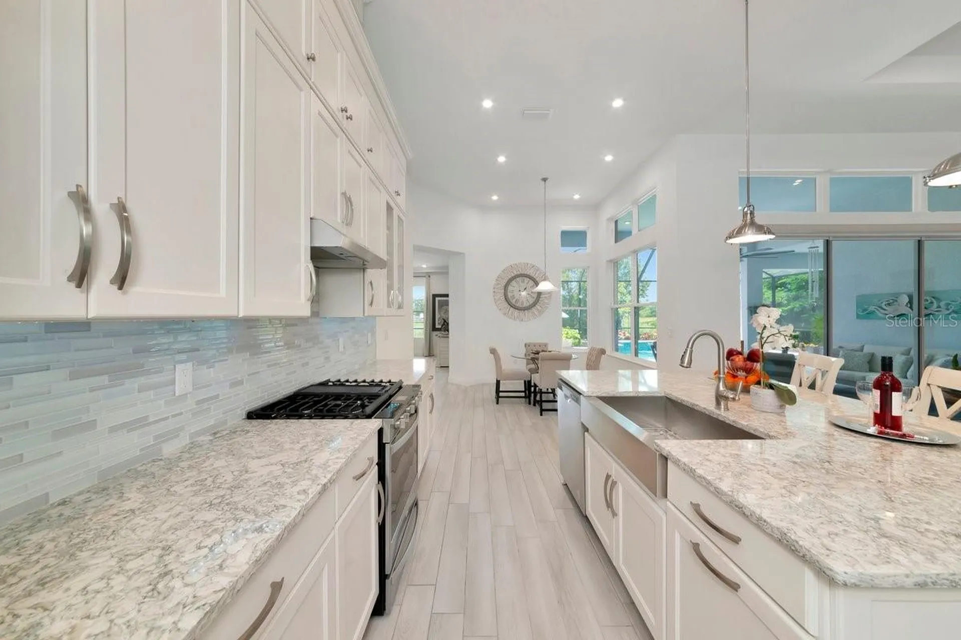 4657 Antrim Drive Sarasota FL 34240