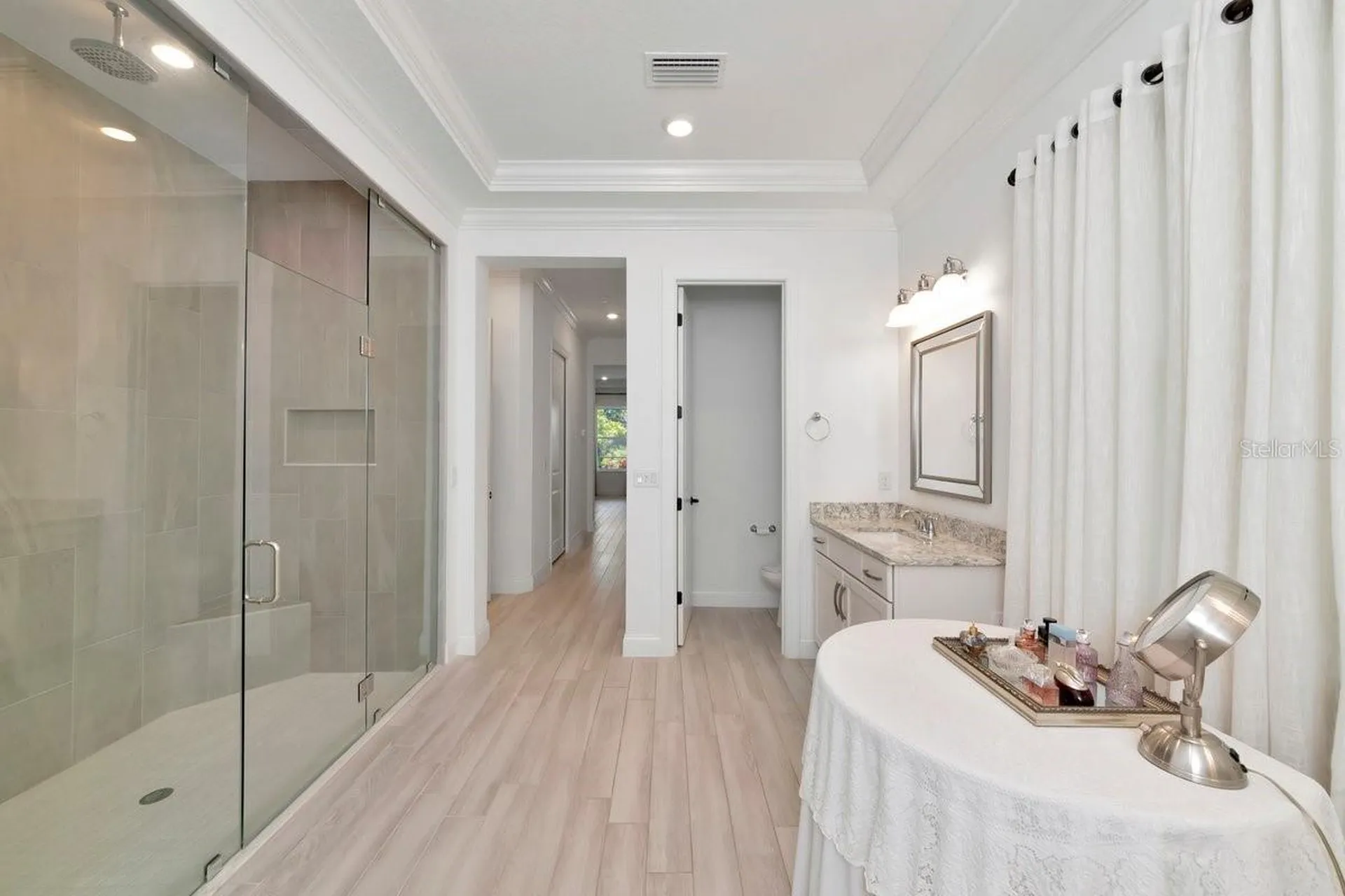 4657 Antrim Drive Sarasota FL 34240