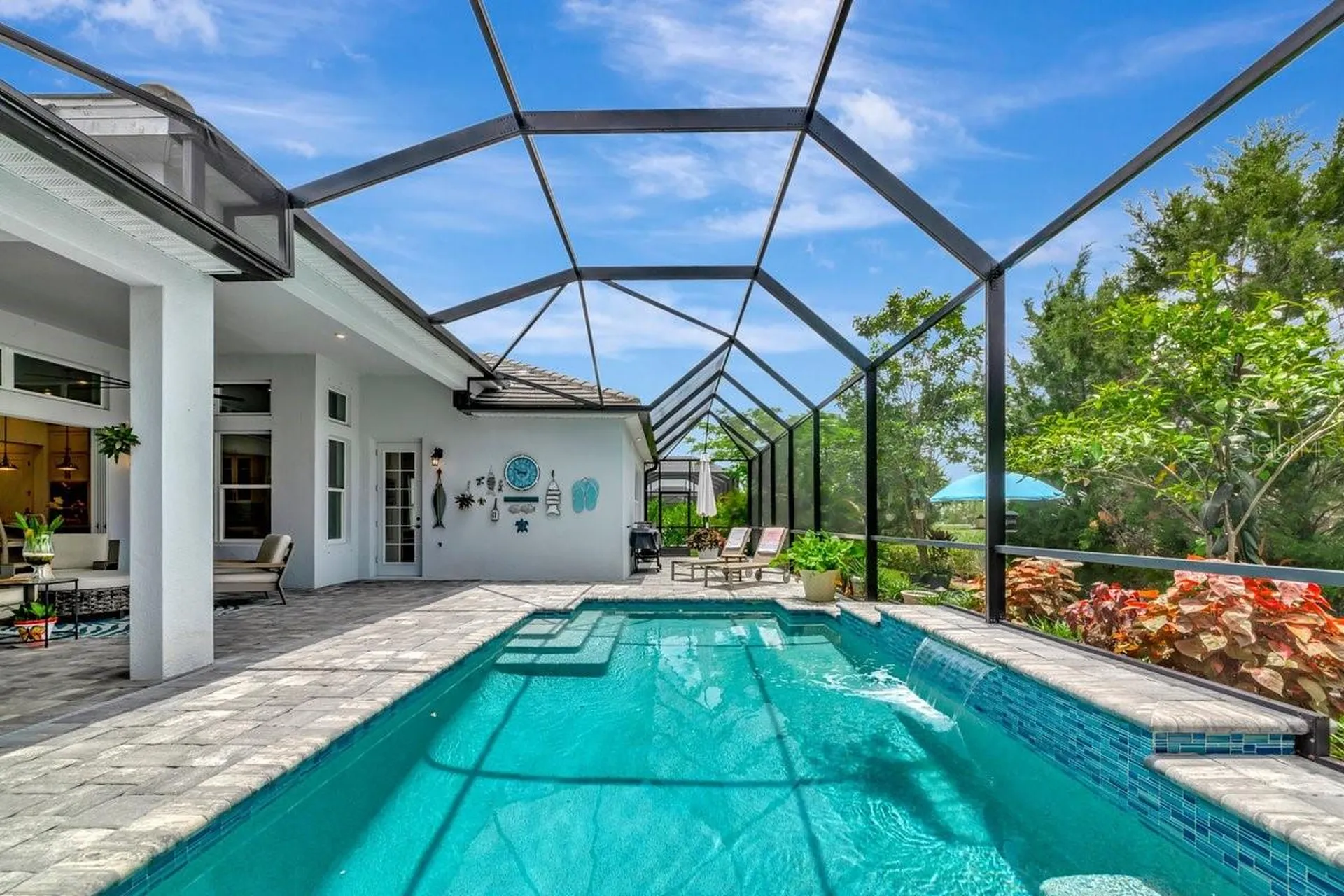 4657 Antrim Drive Sarasota FL 34240