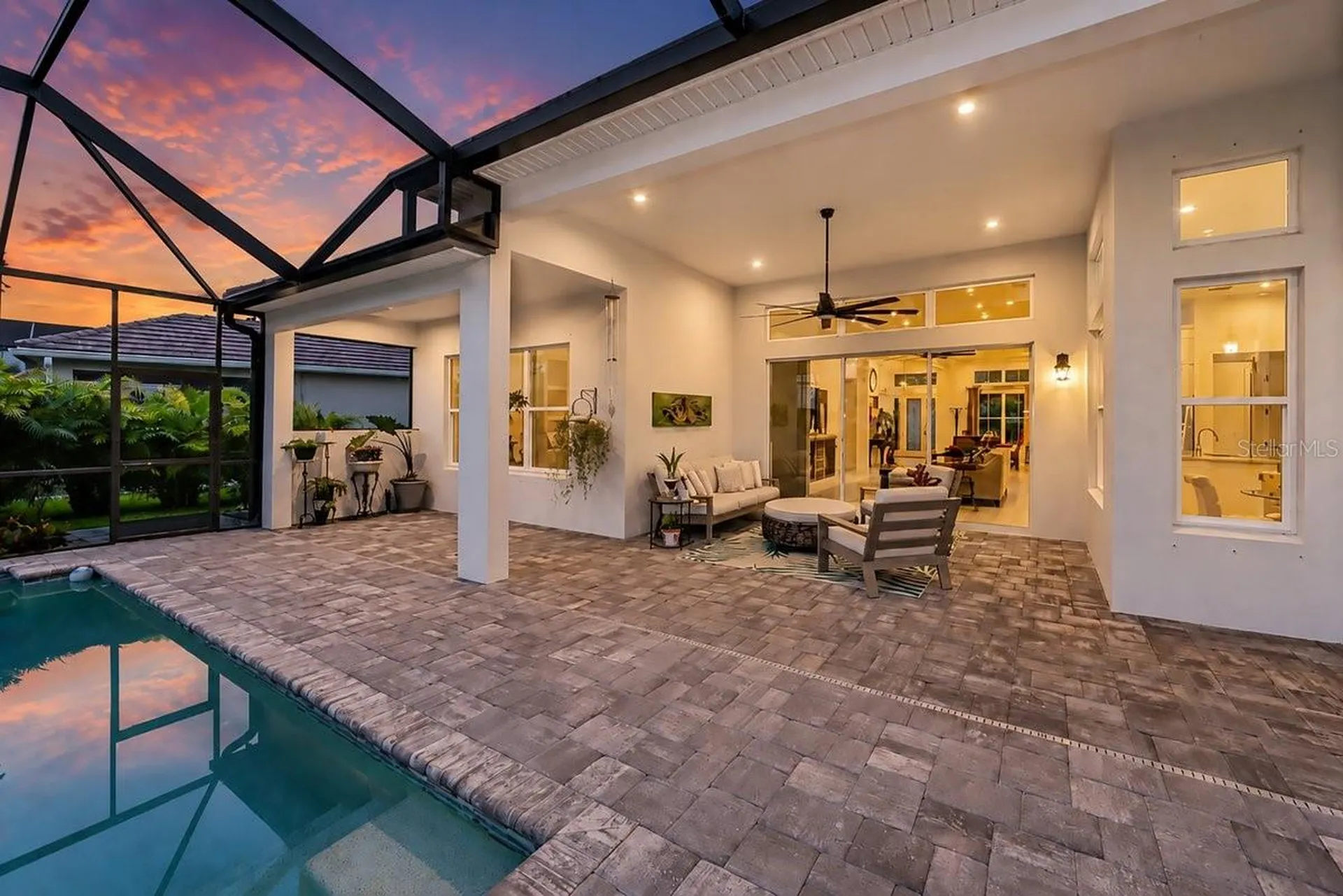 4657 Antrim Drive Sarasota FL 34240