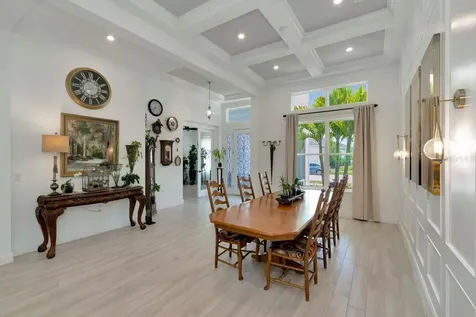 4657 Antrim Drive Sarasota FL 34240