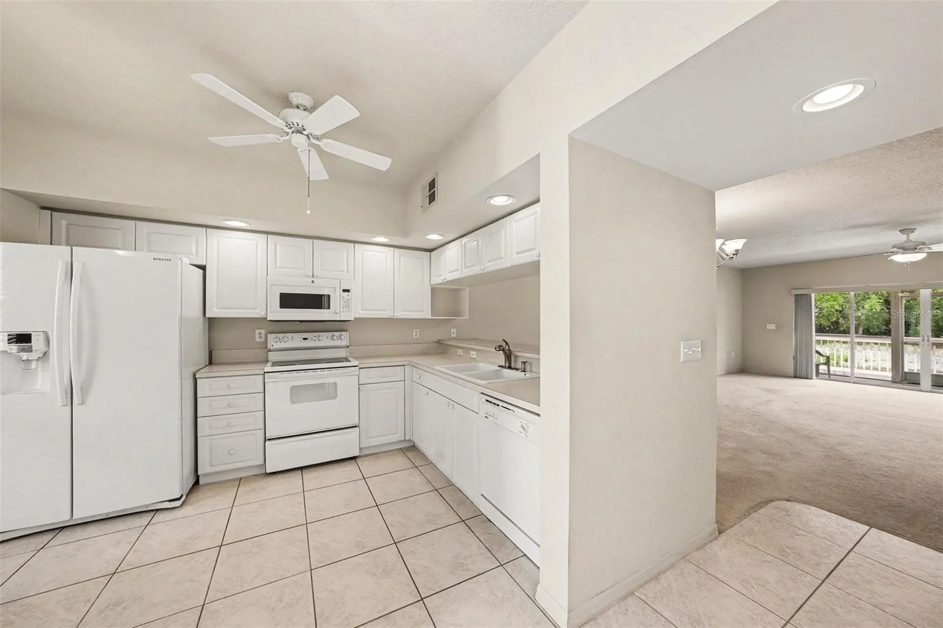 1400 Water View Drive W Largo FL 33771