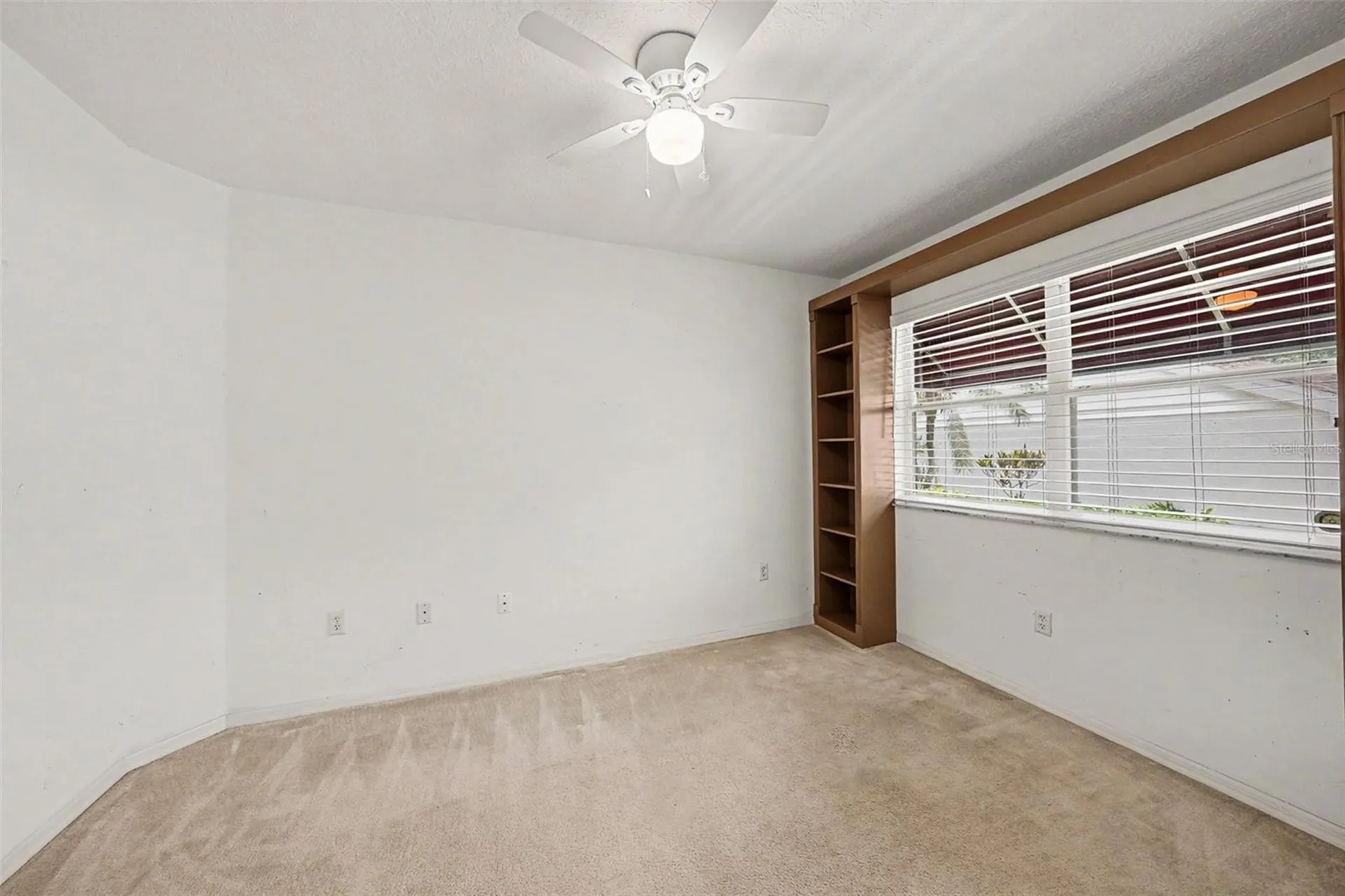 1400 Water View Drive W Largo FL 33771