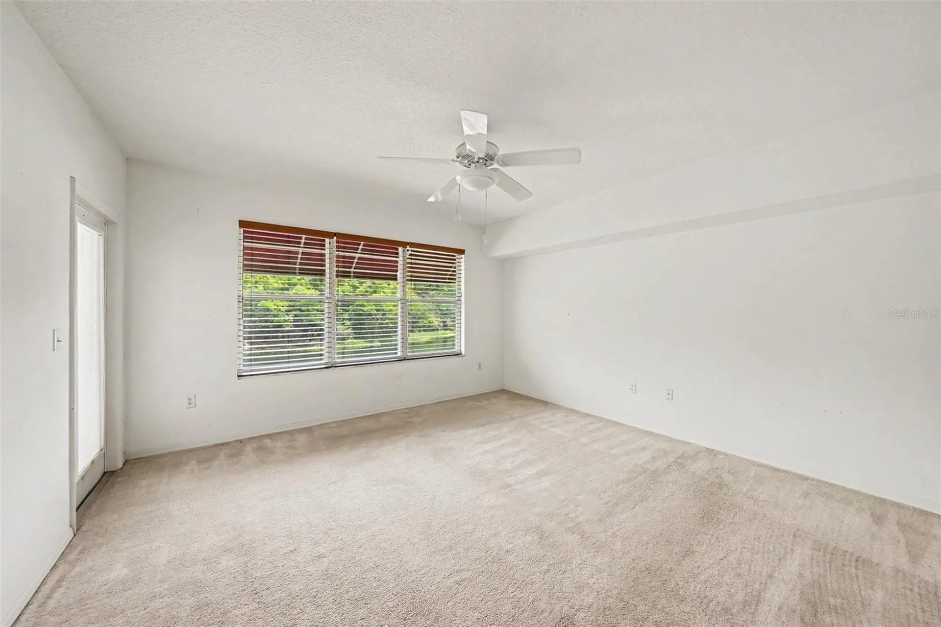 1400 Water View Drive W Largo FL 33771