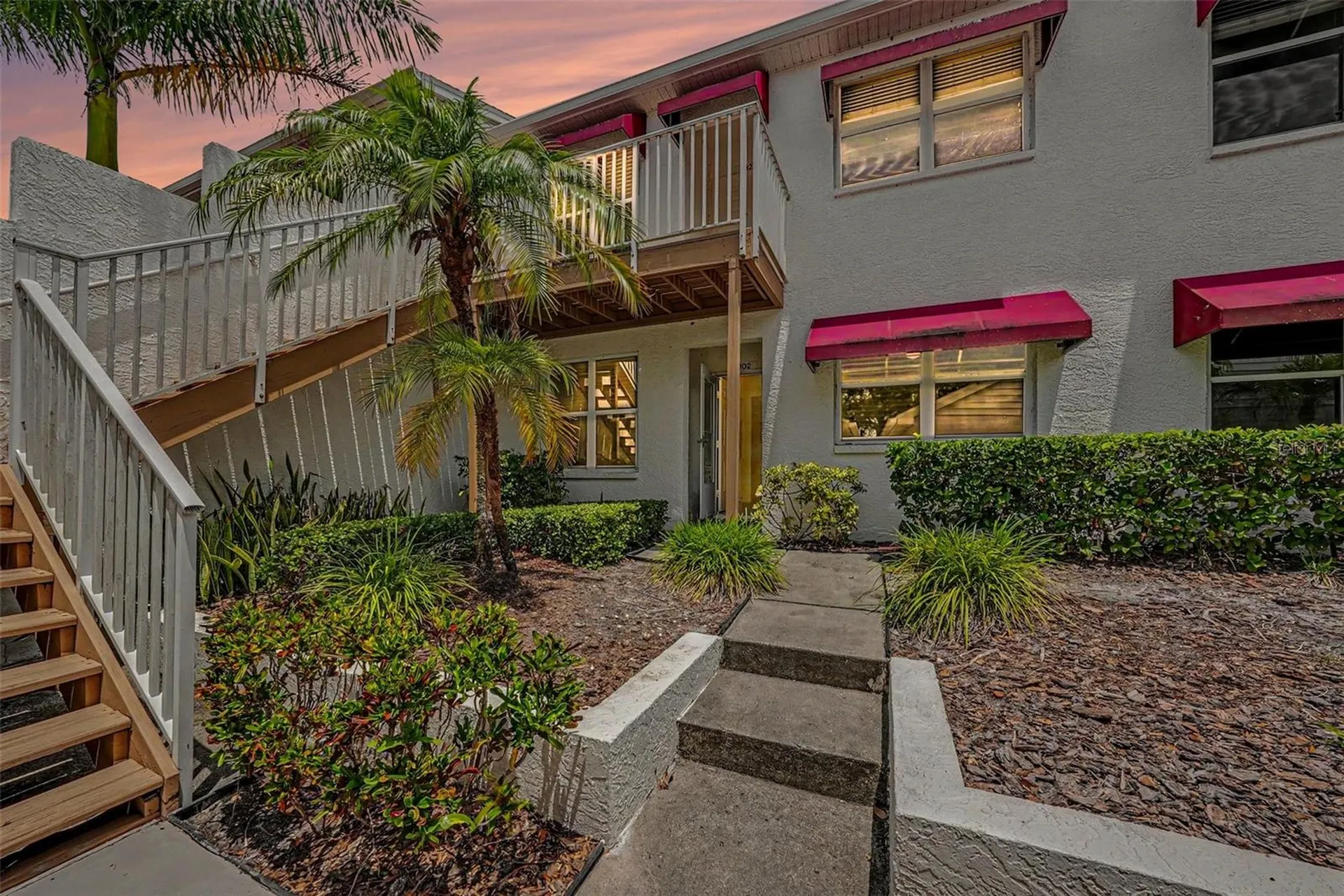 1400 Water View Drive W Largo FL 33771