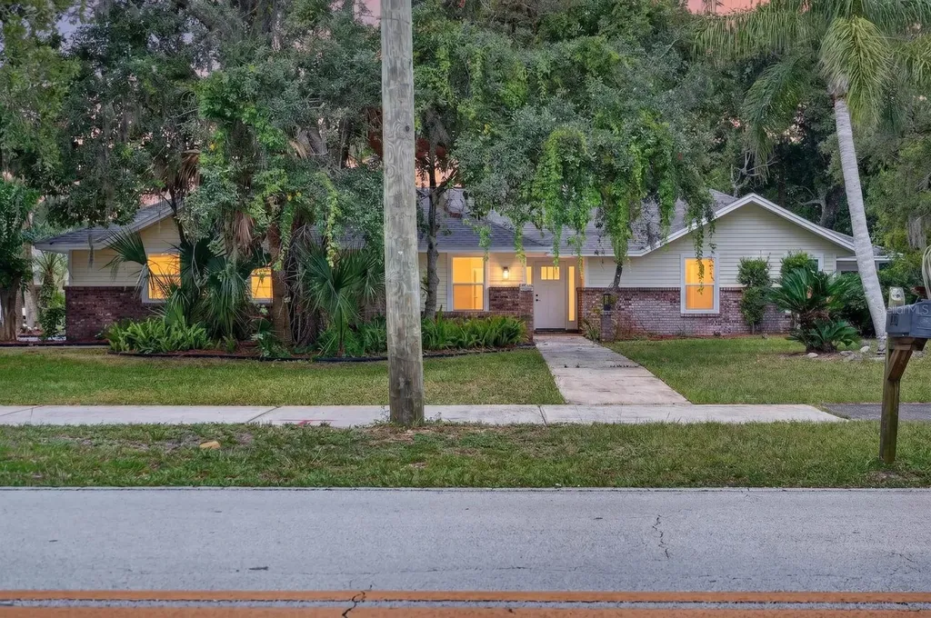 1510 N Beach Street Ormond Beach FL 32174