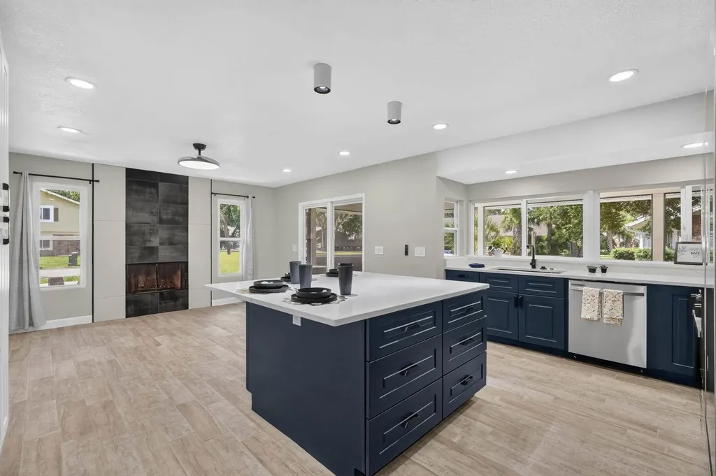 1510 N Beach Street Ormond Beach FL 32174