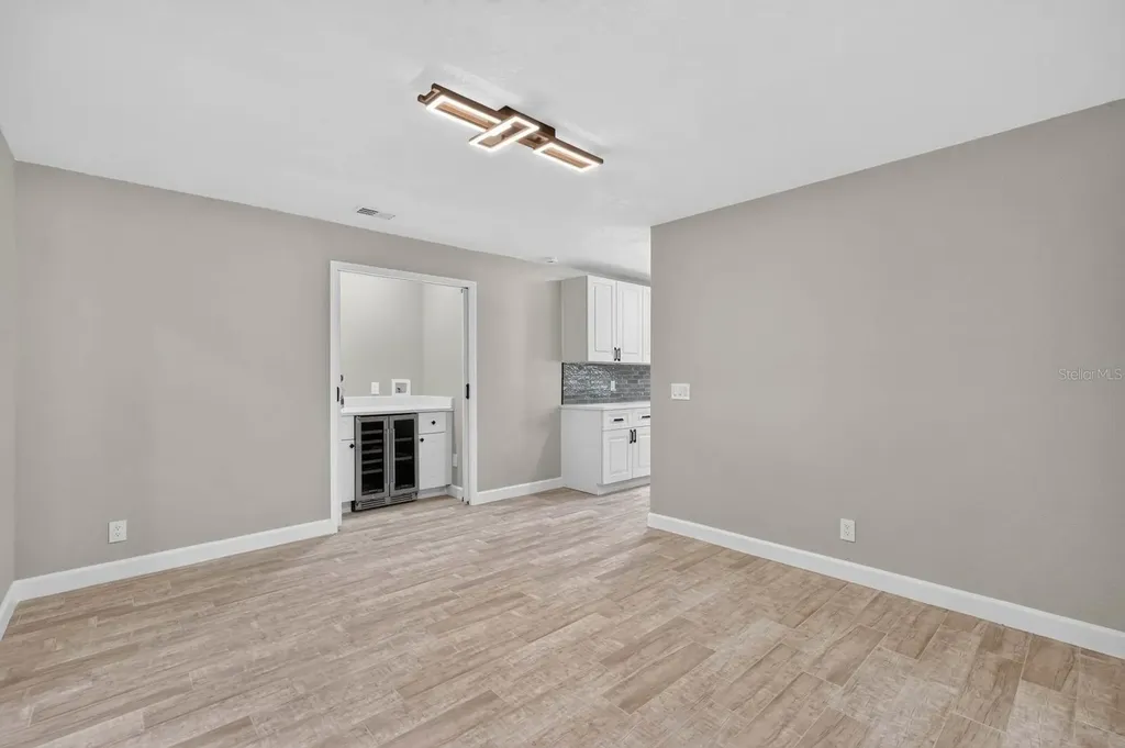 1510 N Beach Street Ormond Beach FL 32174