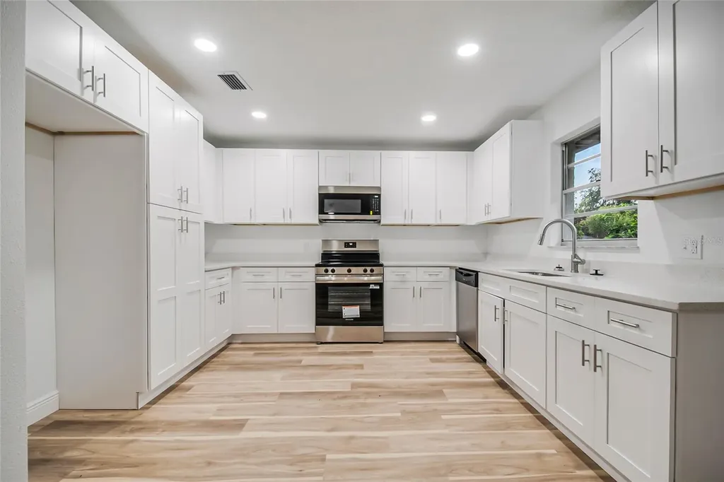 5232 Crisfield Court Orlando FL 32808