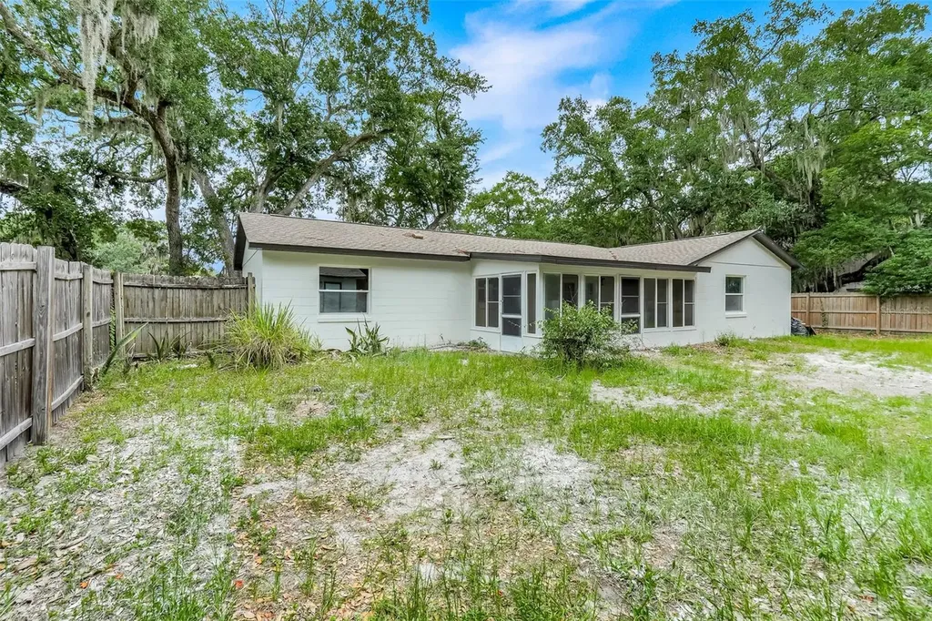 2418 Brookside Avenue Kissimmee FL 34744