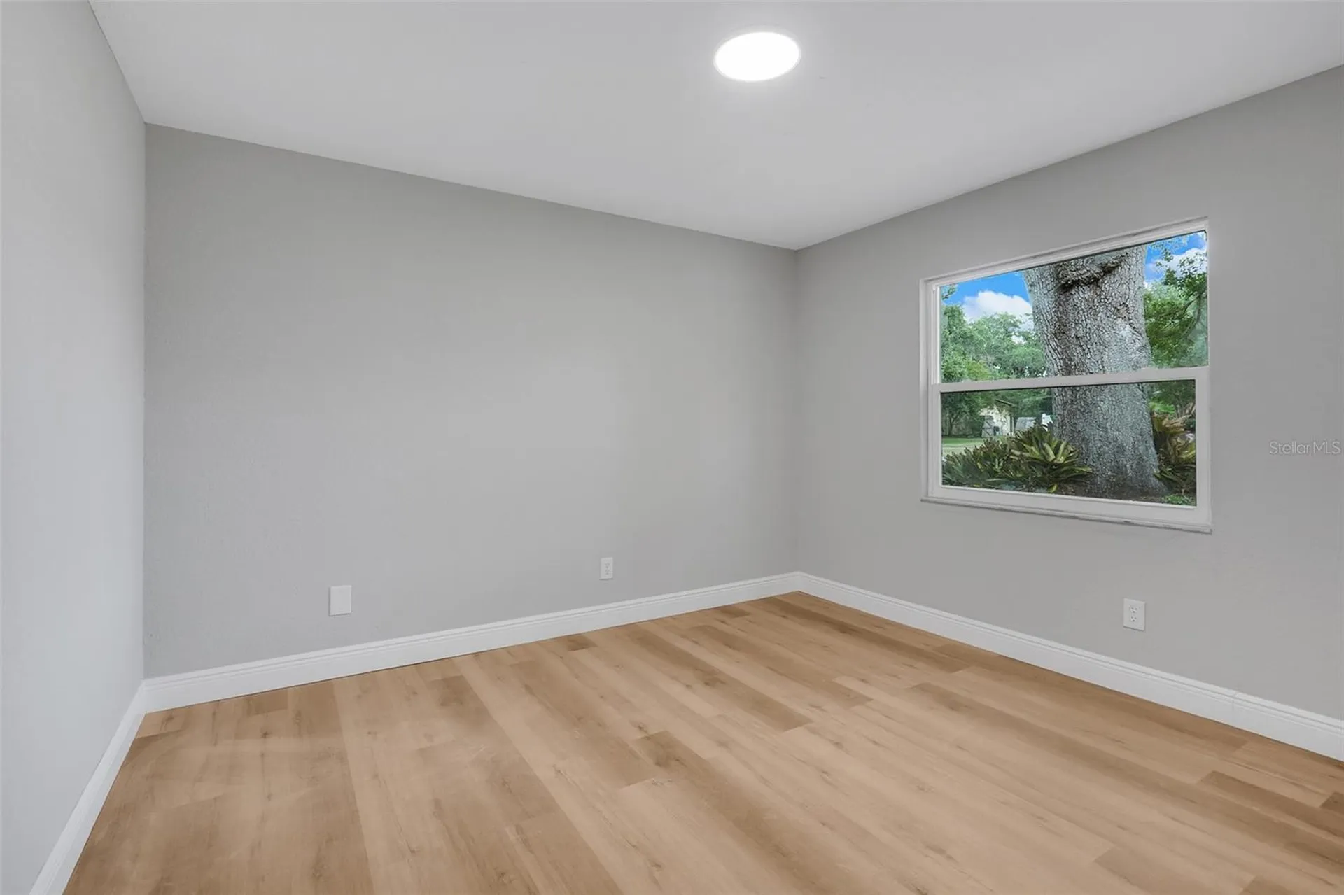 2418 Brookside Avenue Kissimmee FL 34744