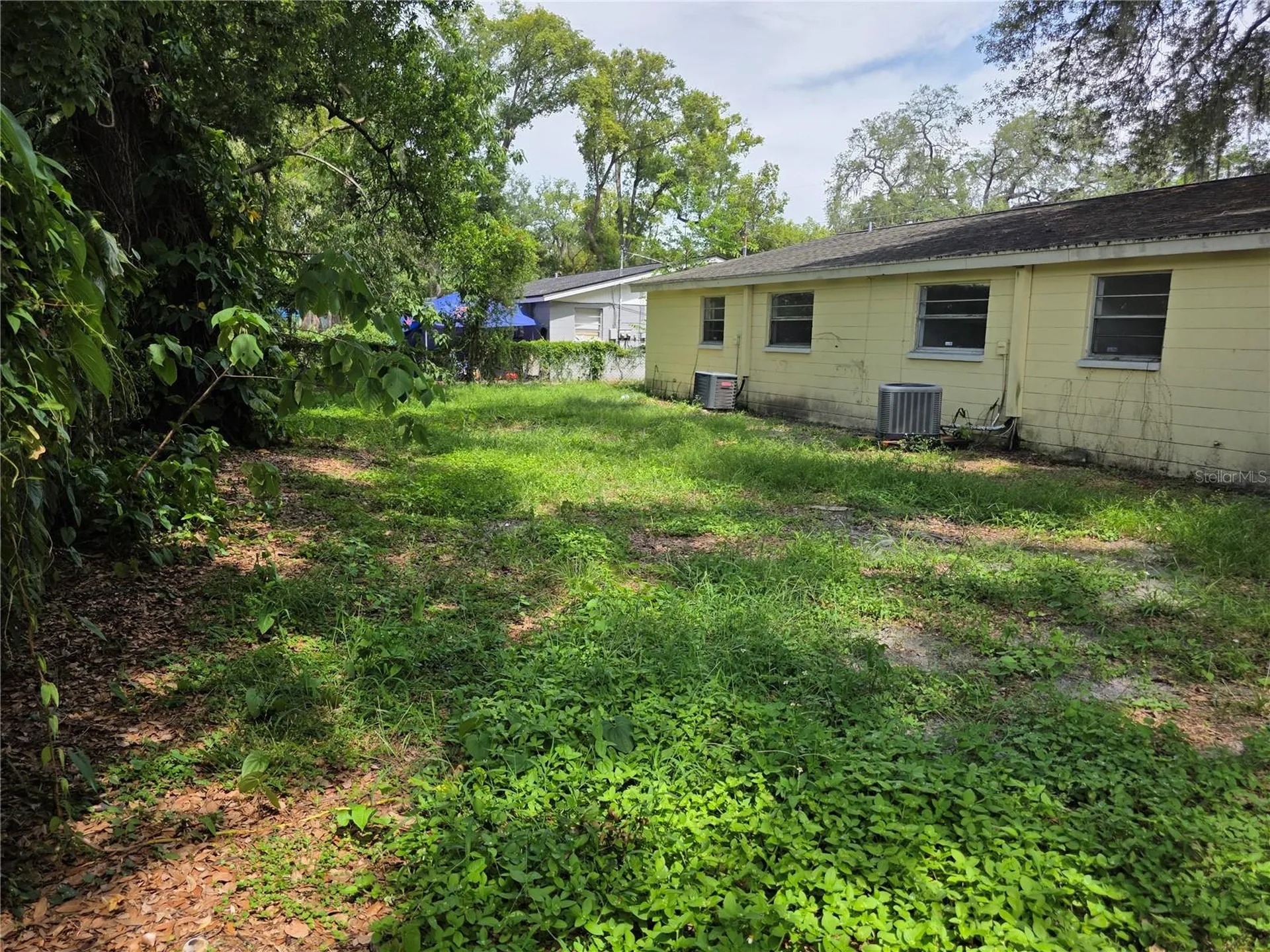 1212 E Chilkoot Avenue Tampa FL 33612
