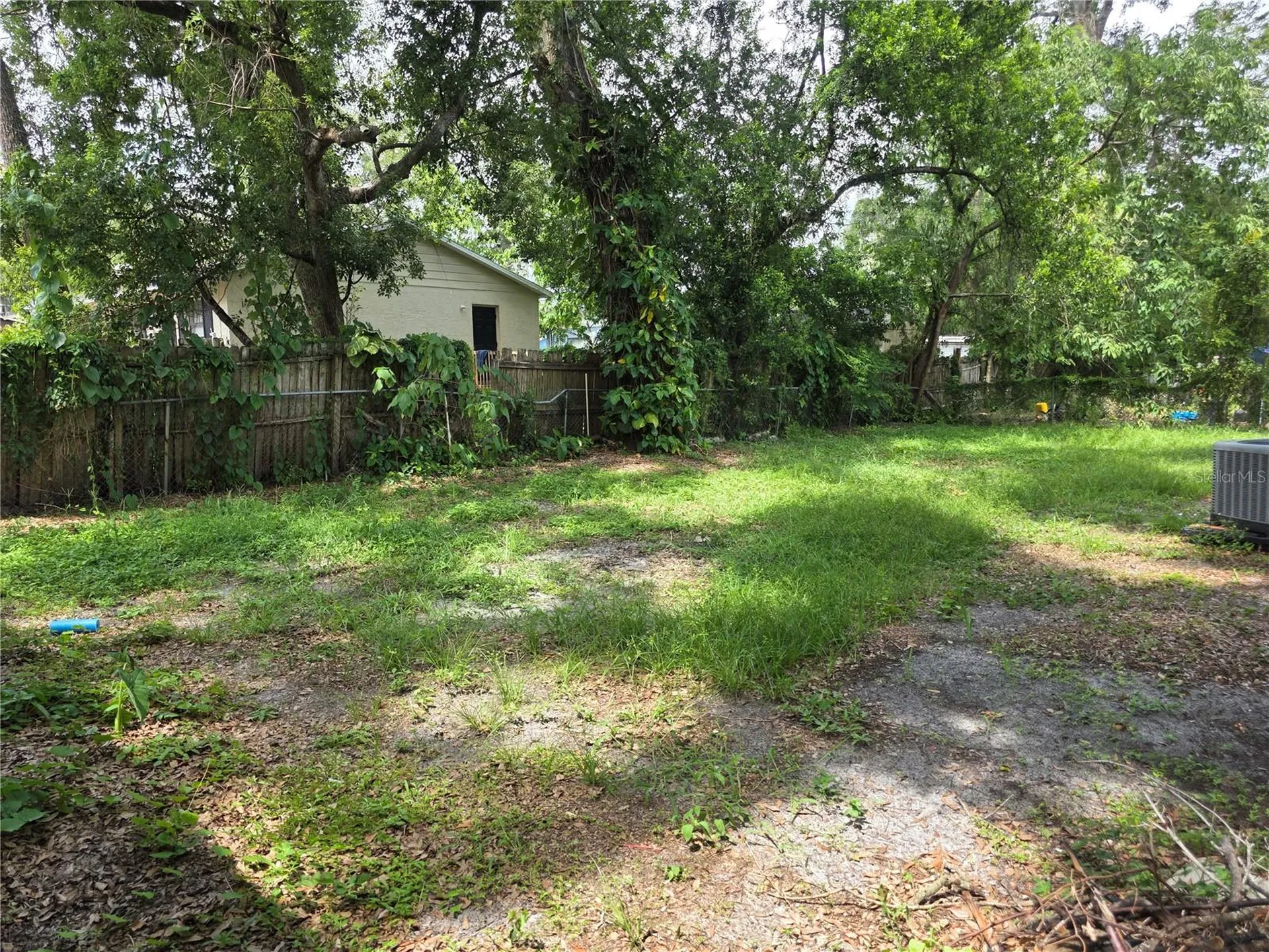 1212 E Chilkoot Avenue Tampa FL 33612