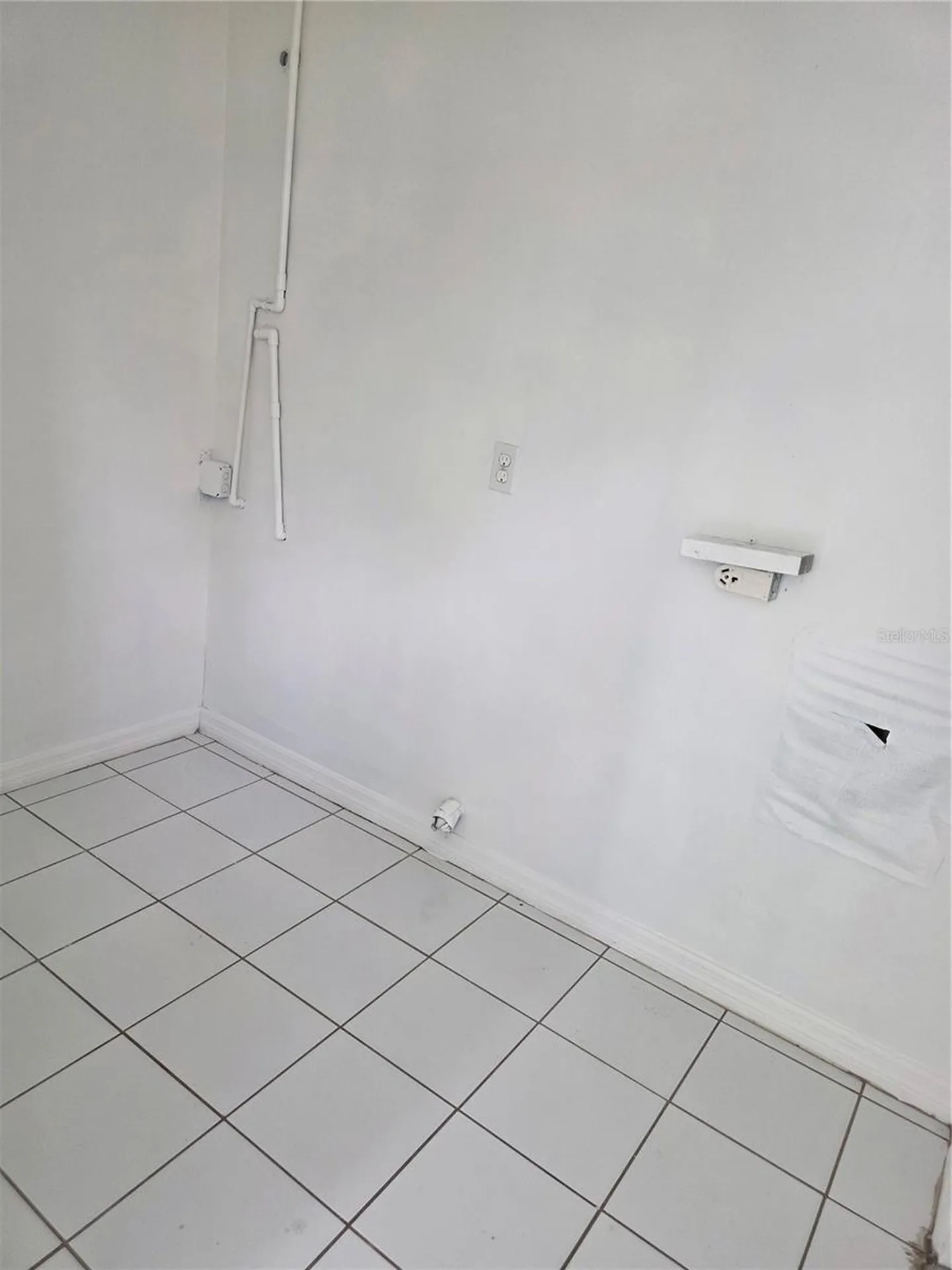 1212 E Chilkoot Avenue Tampa FL 33612