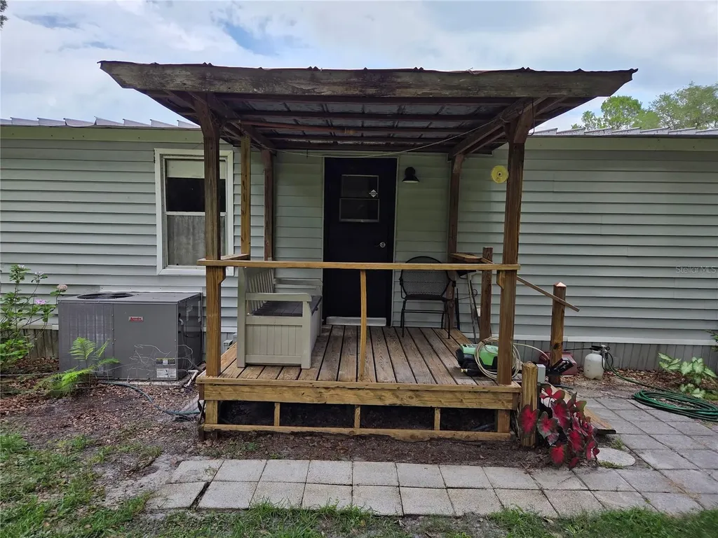 2450 SE 190th Terrace Morriston FL 32668