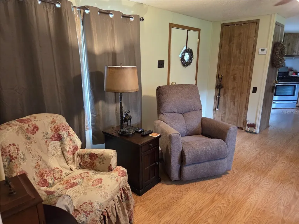 2450 SE 190th Terrace Morriston FL 32668