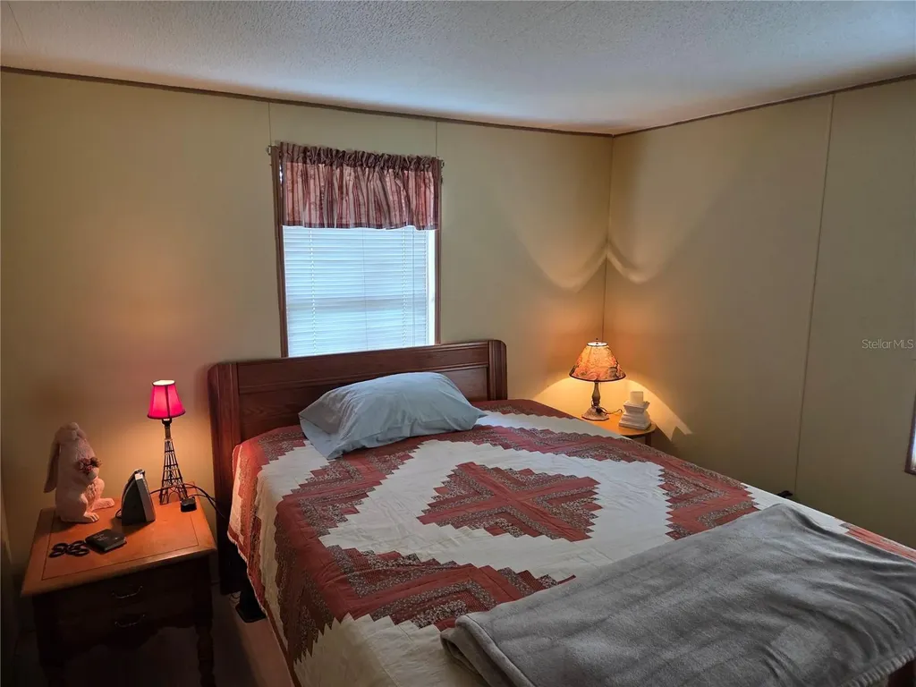 2450 SE 190th Terrace Morriston FL 32668