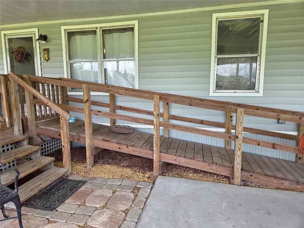 2450 SE 190th Terrace Morriston FL 32668