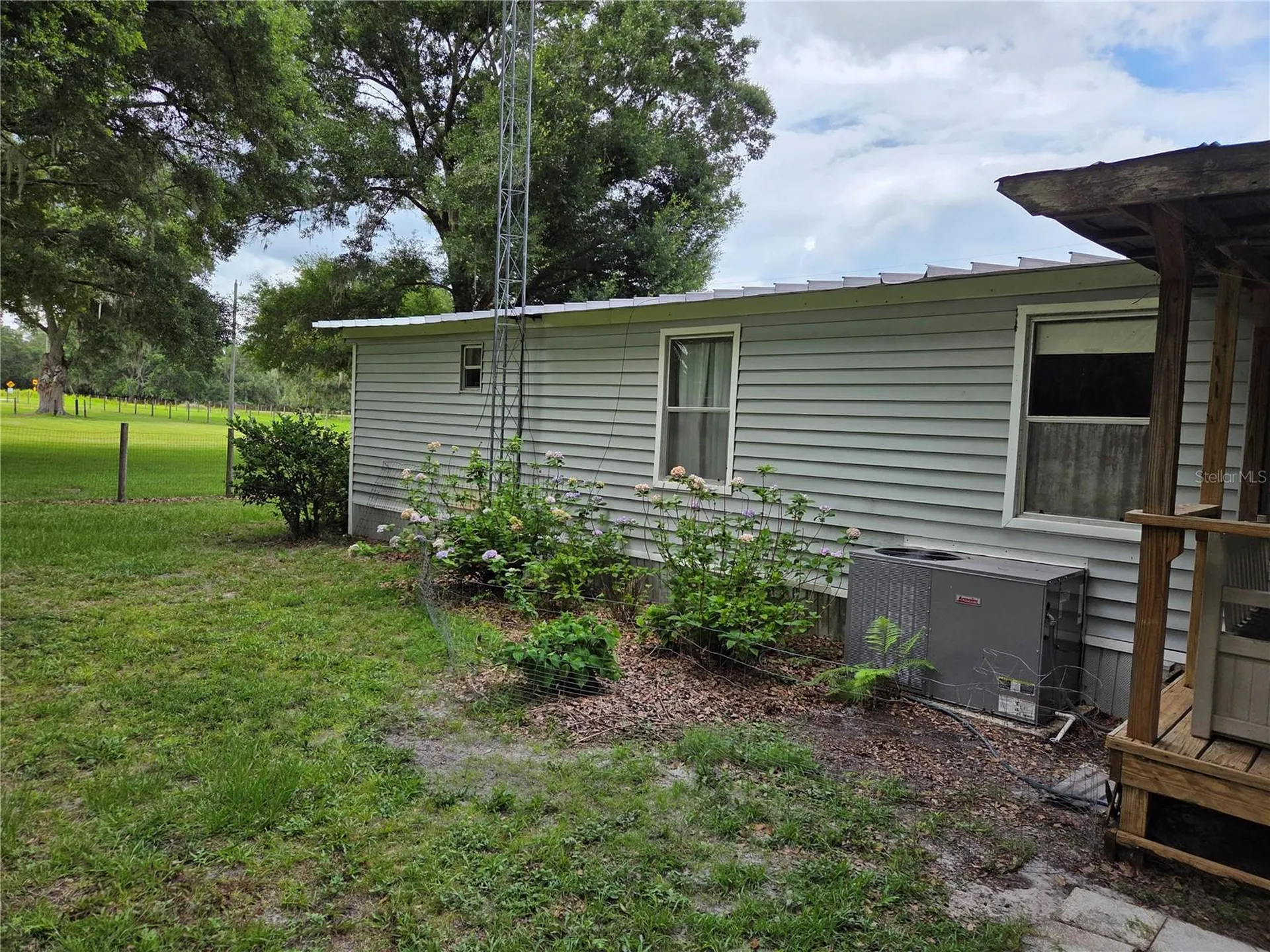 2450 SE 190th Terrace Morriston FL 32668