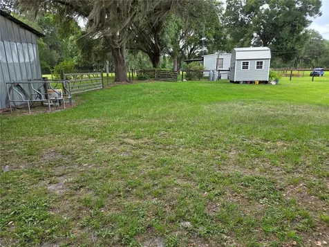 2450 SE 190th Terrace Morriston FL 32668
