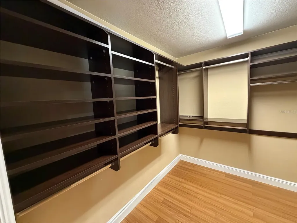 370 Foster Lane Belleair FL 33756