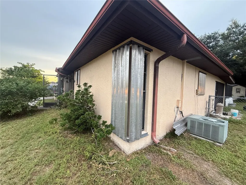 23014 Mcnulty Avenue Port Charlotte FL 33952