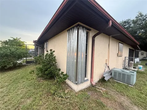 23014 Mcnulty Avenue Port Charlotte FL 33952