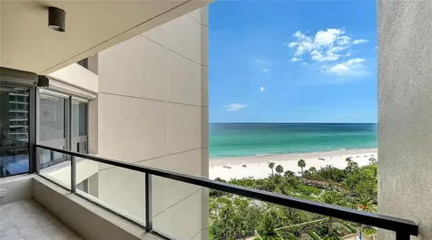 1211 Gulf Of Mexico Drive Longboat Key FL 34228