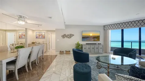 1211 Gulf Of Mexico Drive Longboat Key FL 34228