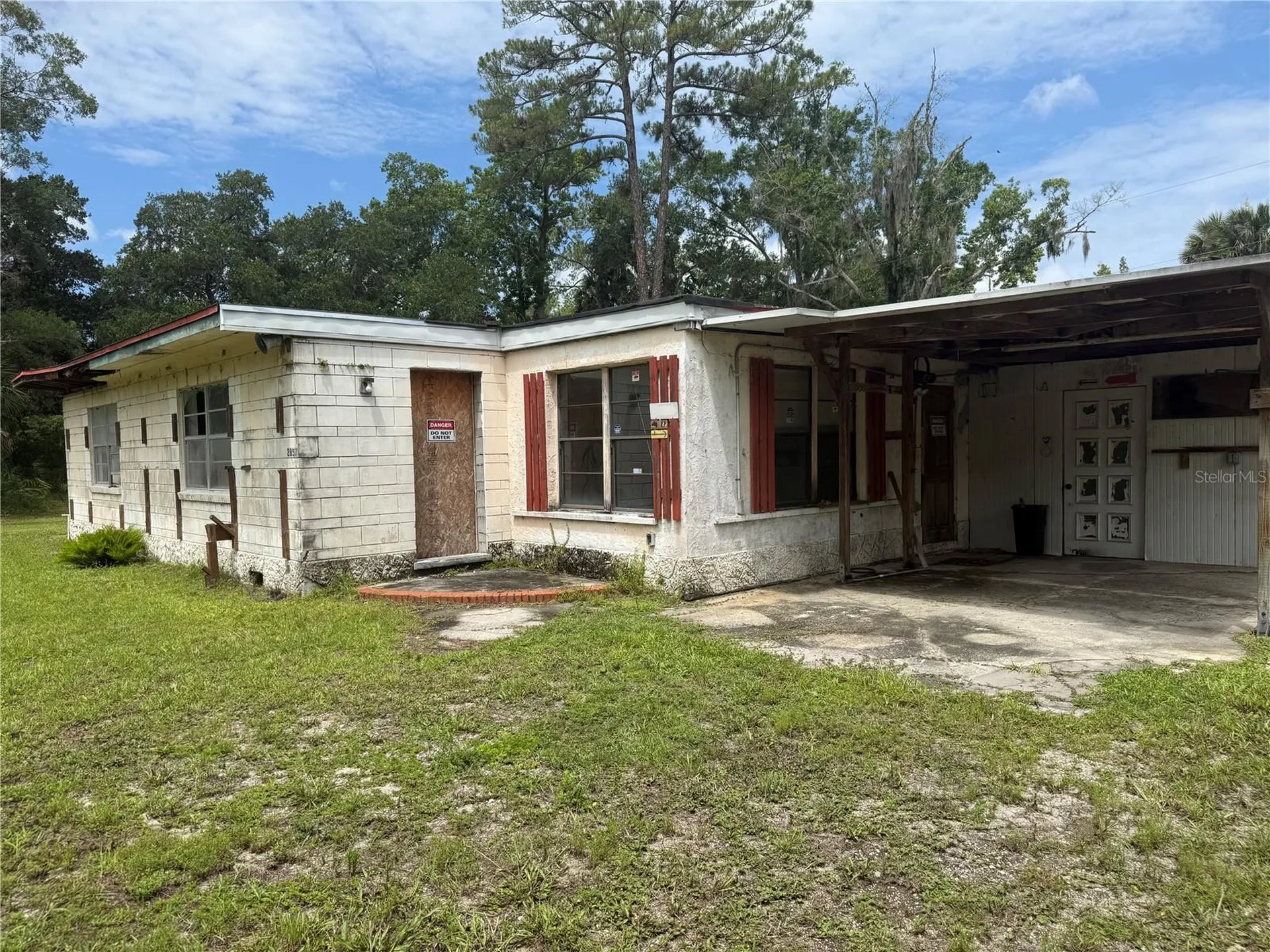 2857 W New York Avenue Deland FL 32720