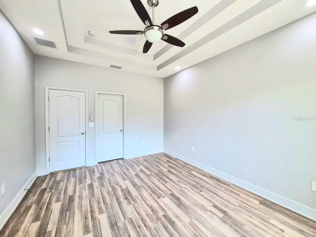 6913 S Wall Street Tampa FL 33616