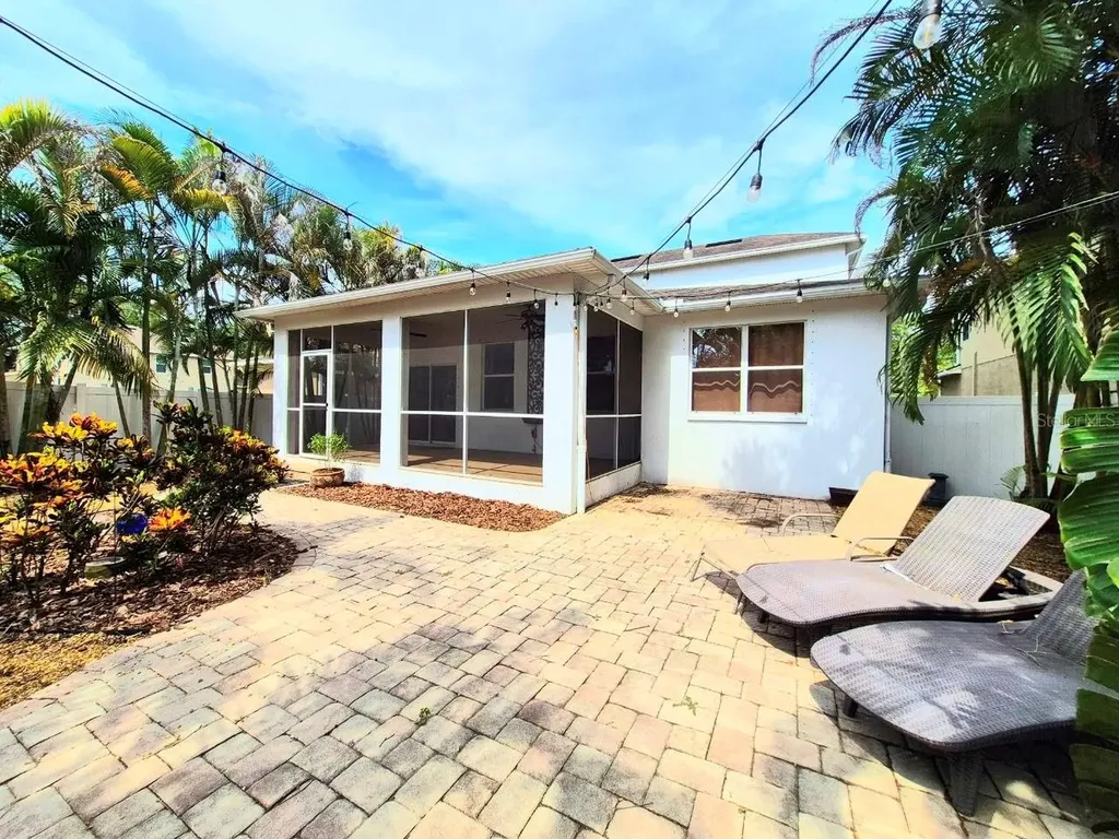 6913 S Wall Street Tampa FL 33616