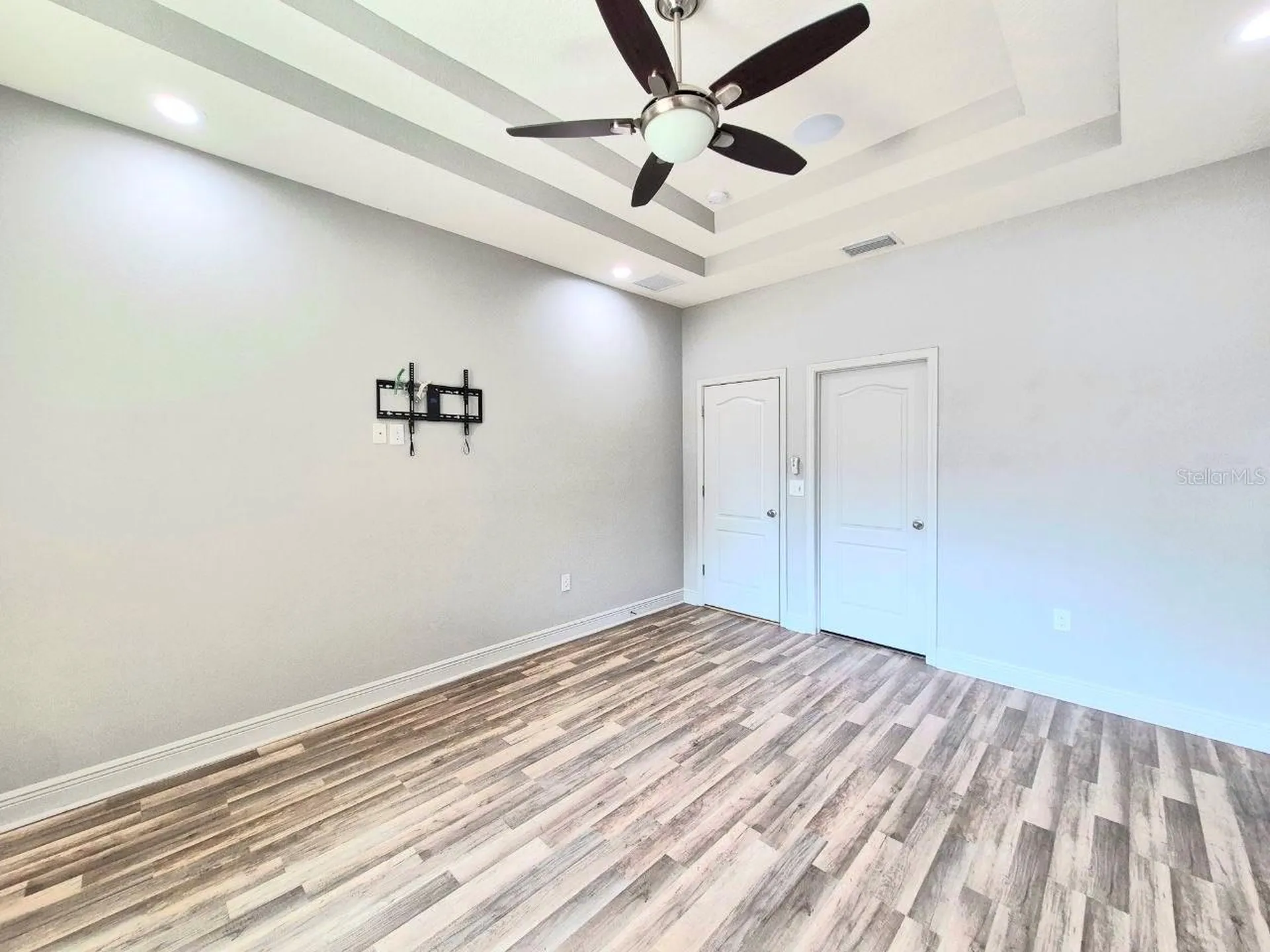 6913 S Wall Street Tampa FL 33616