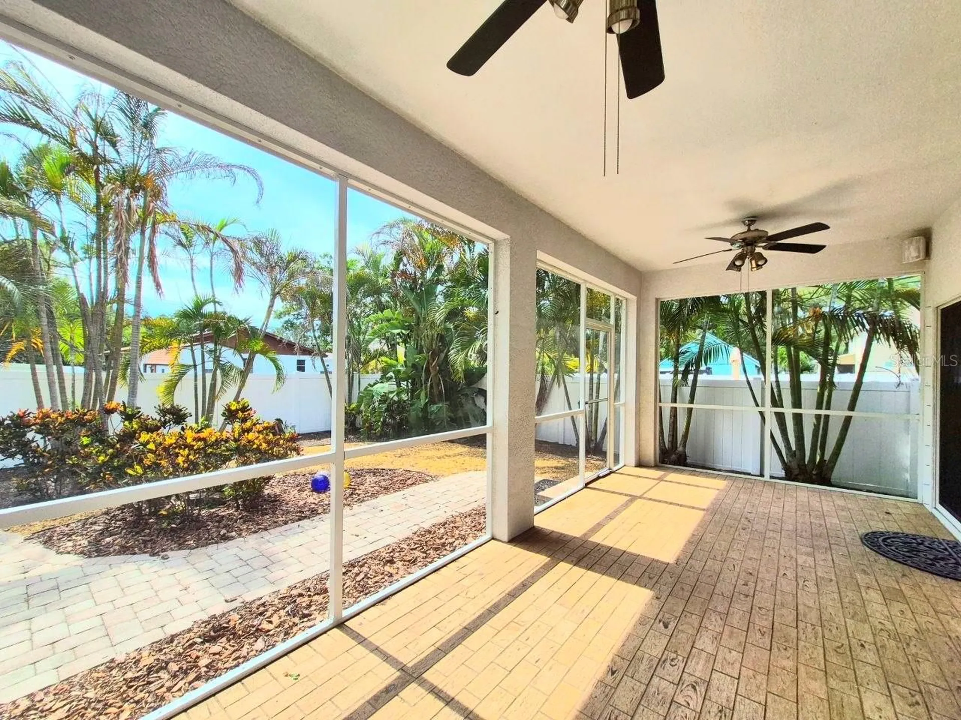 6913 S Wall Street Tampa FL 33616