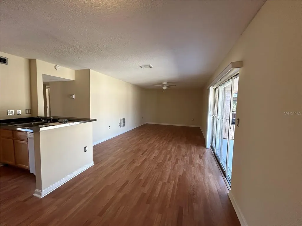 1171 Calle Del Rey Casselberry FL 32707