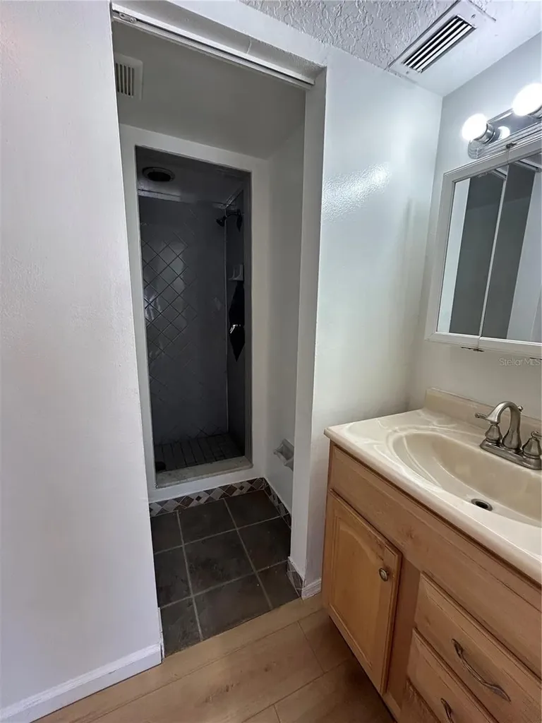 1171 Calle Del Rey Casselberry FL 32707