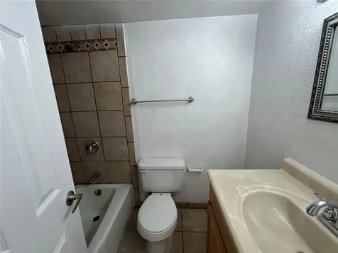 1171 Calle Del Rey Casselberry FL 32707
