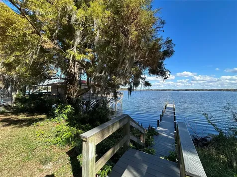 1171 Calle Del Rey Casselberry FL 32707