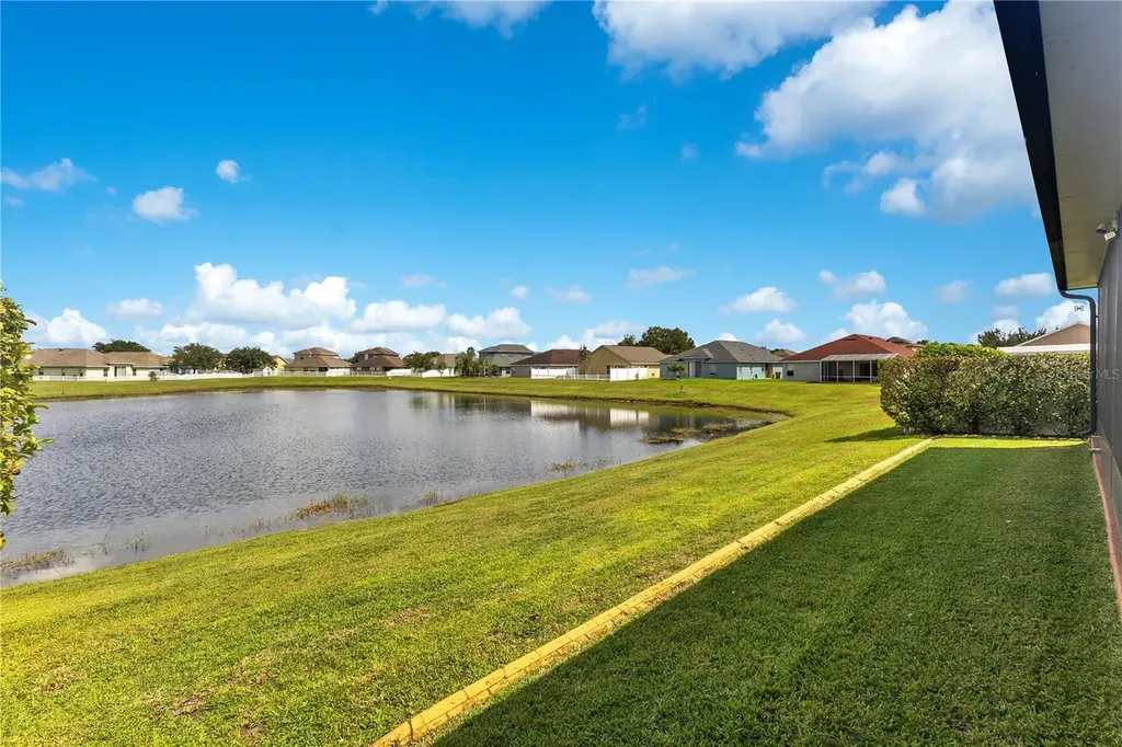 2717 Eagle Canyon Drive S Kissimmee FL 34746