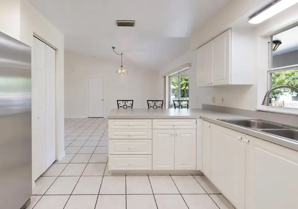 6248 Fairway Boulevard Apollo Beach FL 33572