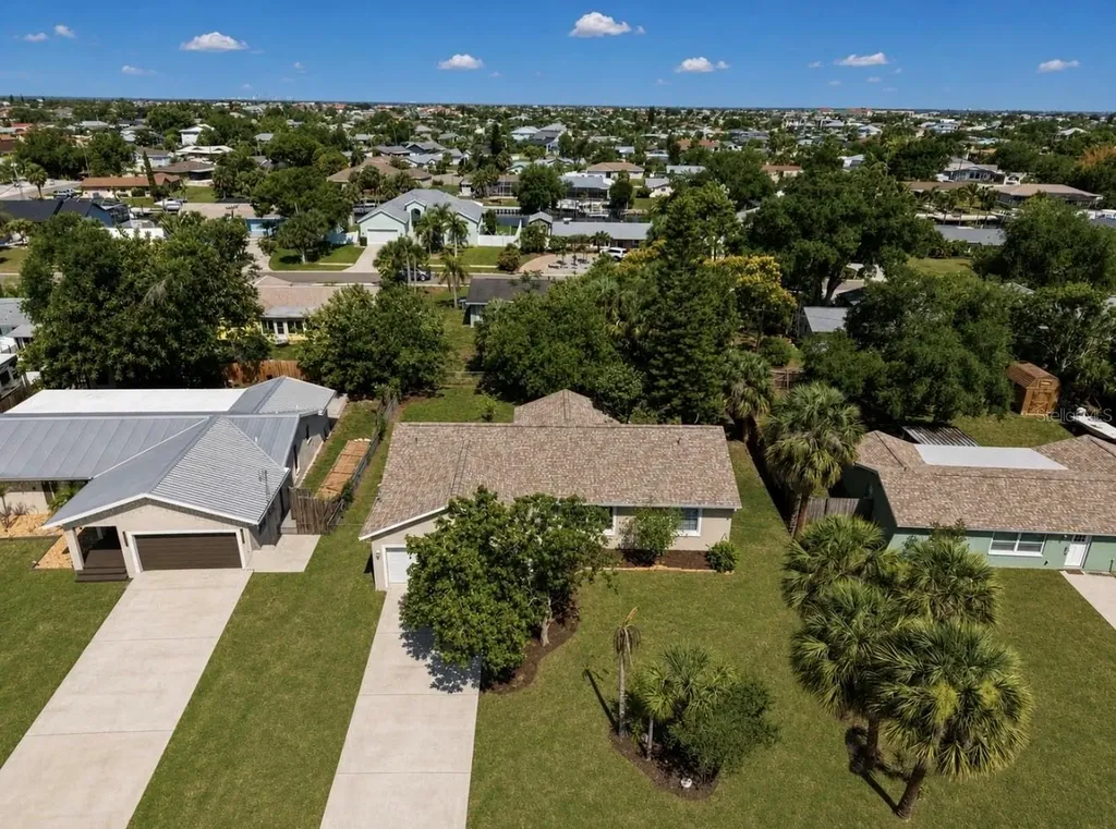 6248 Fairway Boulevard Apollo Beach FL 33572