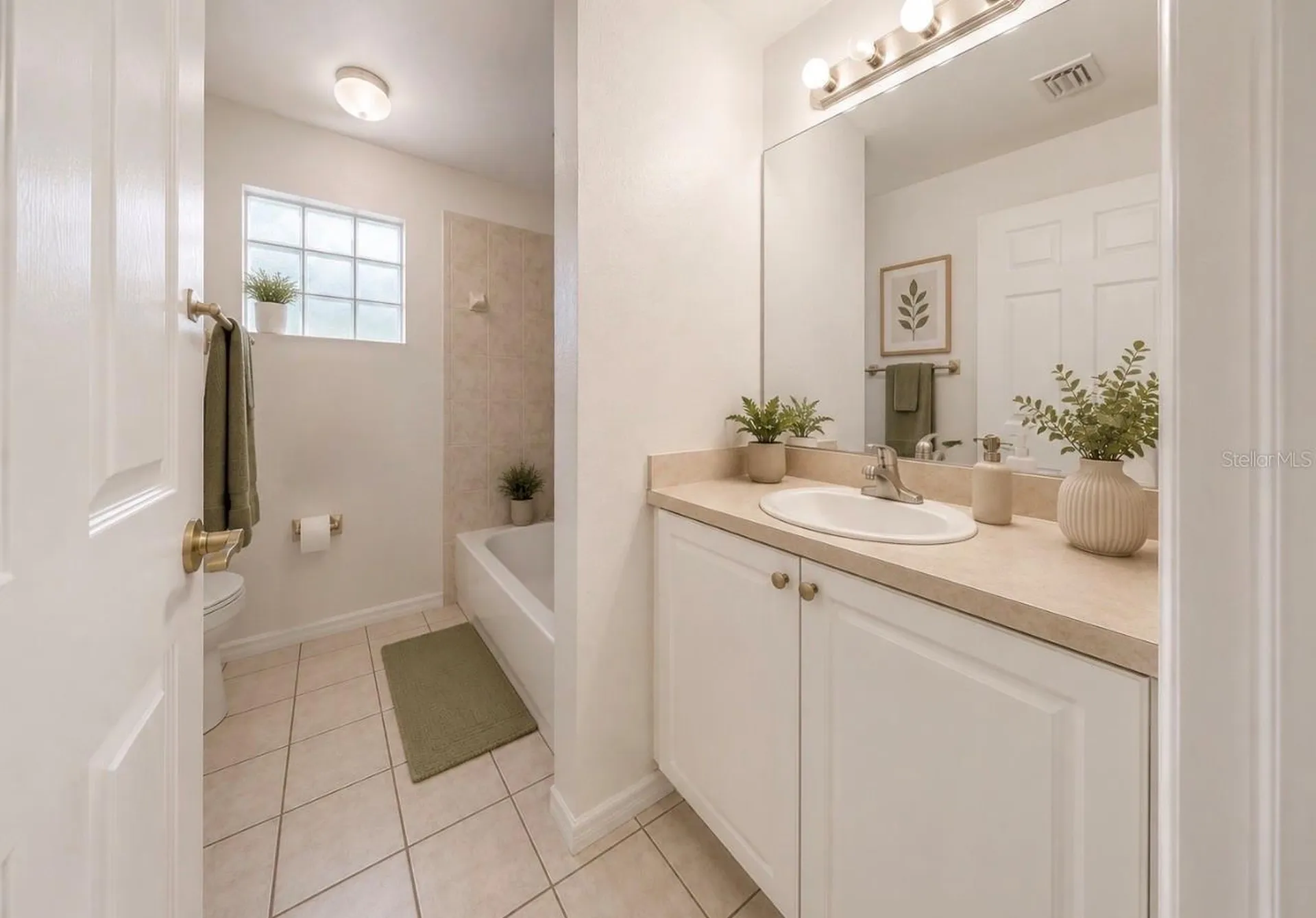 6248 Fairway Boulevard Apollo Beach FL 33572