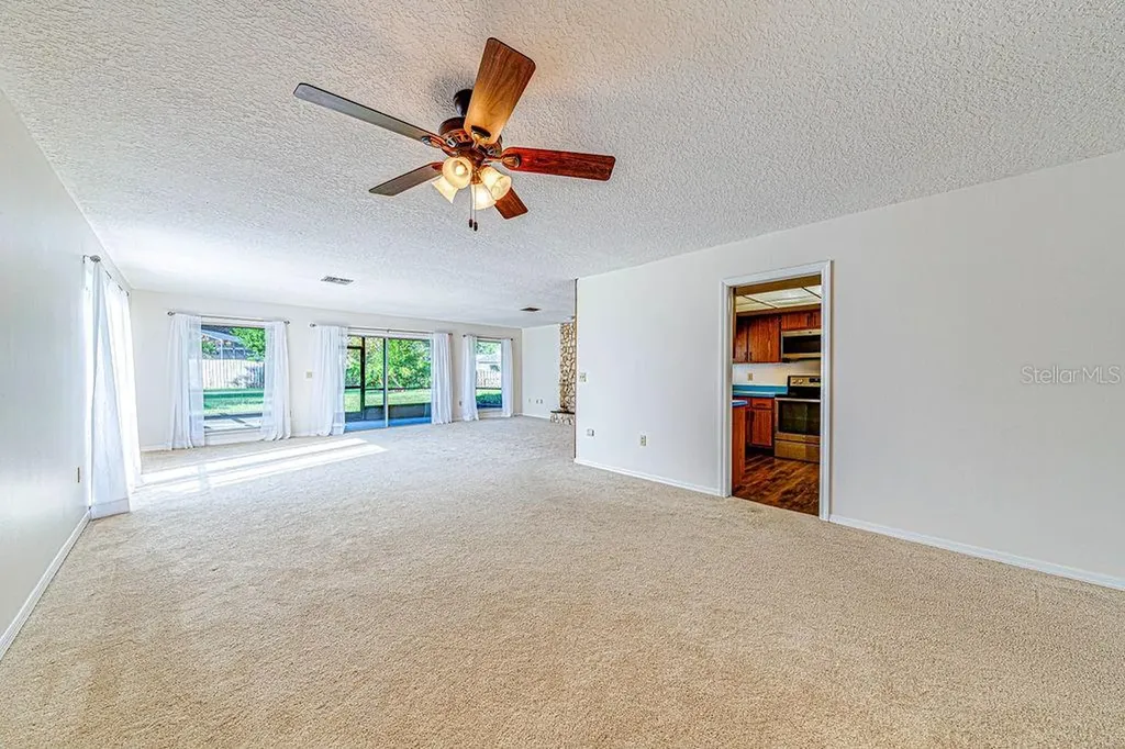 8998 Crichton Wood Drive Orlando FL 32819