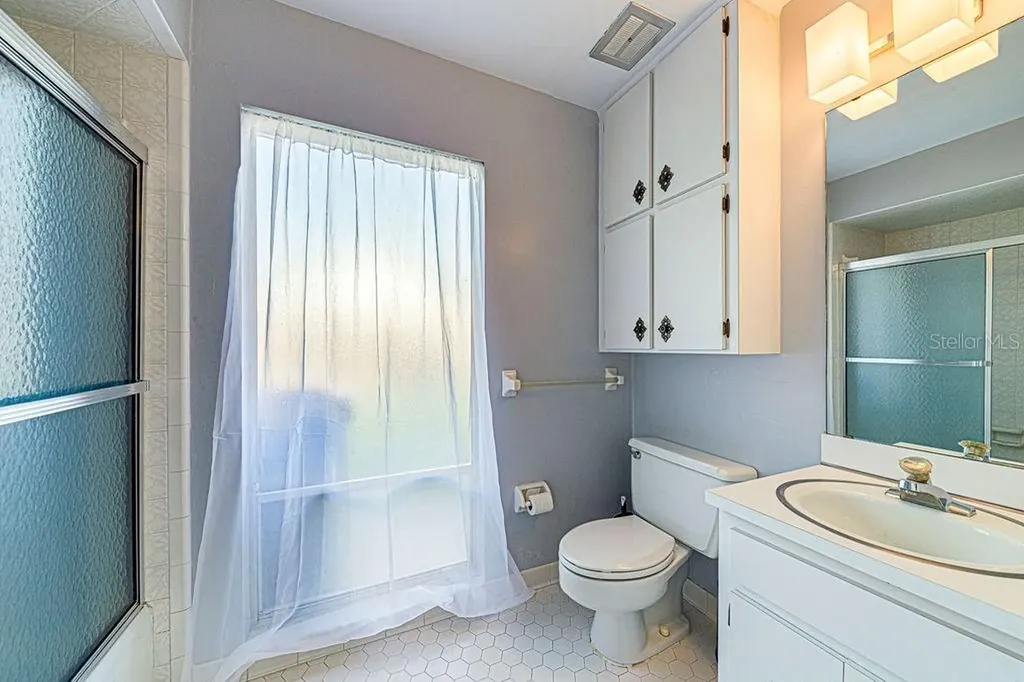 8998 Crichton Wood Drive Orlando FL 32819
