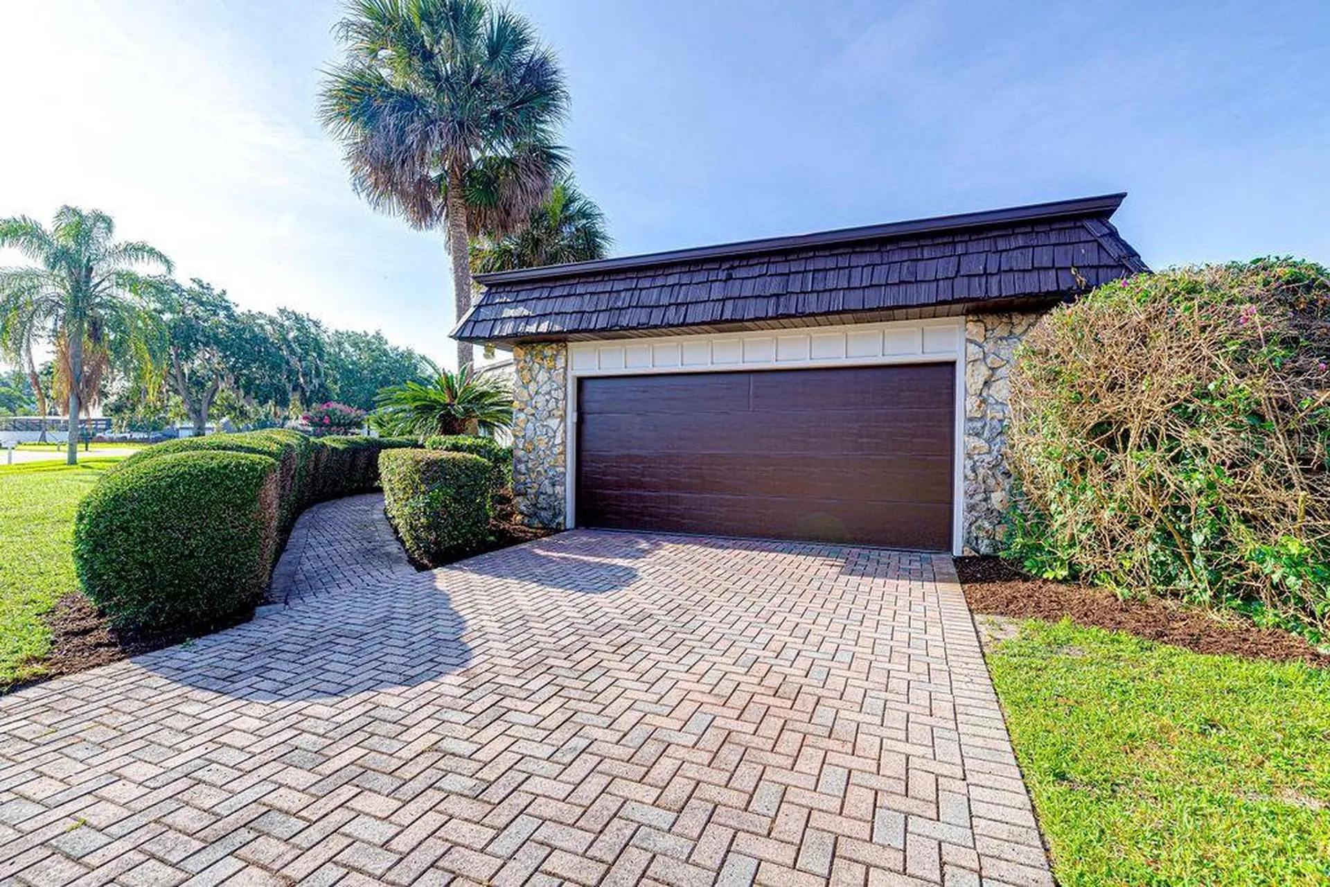 8998 Crichton Wood Drive Orlando FL 32819