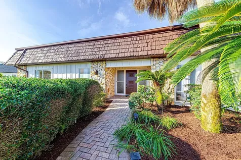 8998 Crichton Wood Drive Orlando FL 32819